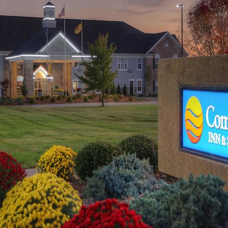 Comfort Inn & Suites And Conference Center Mount Pleasant Exteriér fotografie
