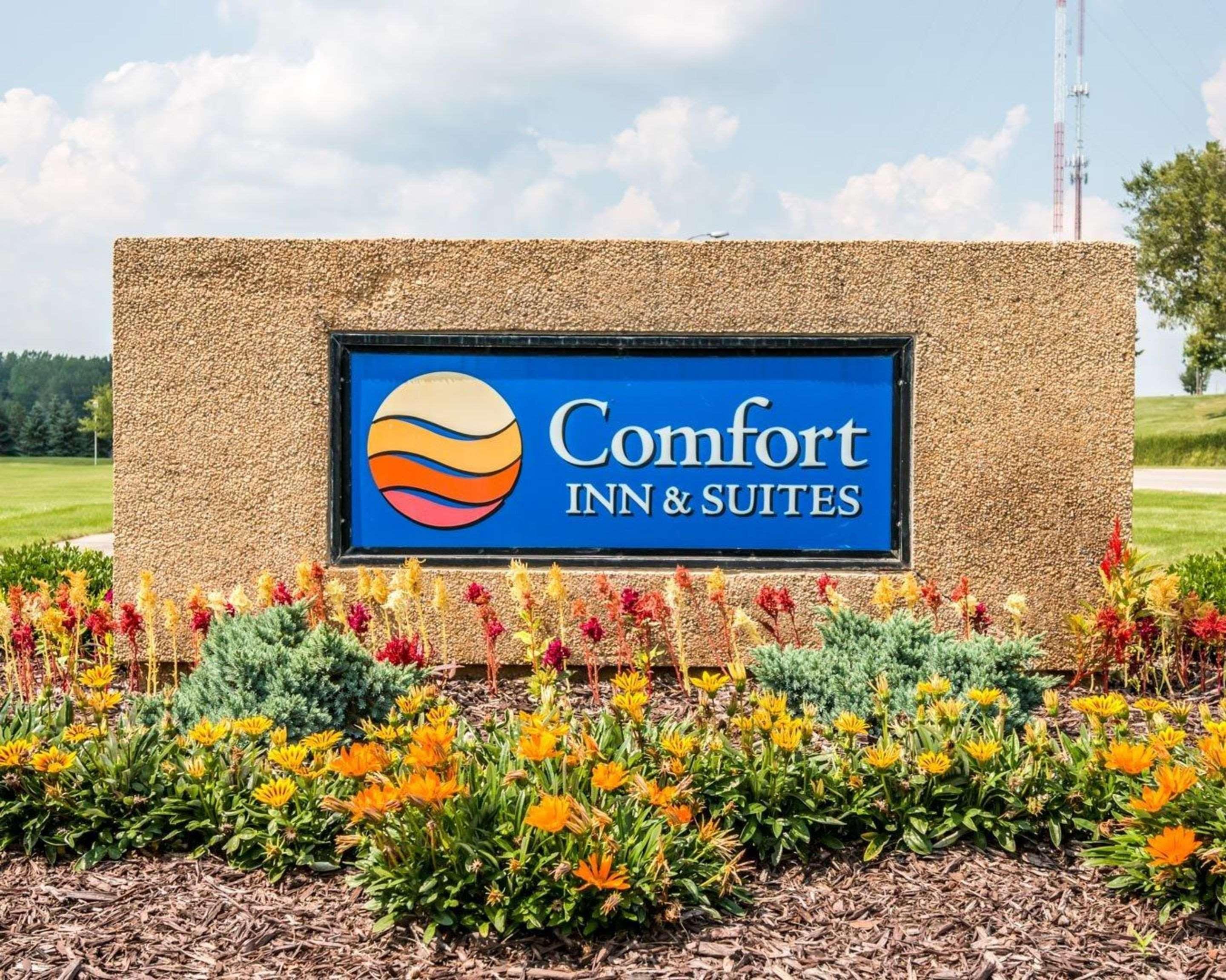 Comfort Inn & Suites And Conference Center Mount Pleasant Exteriér fotografie