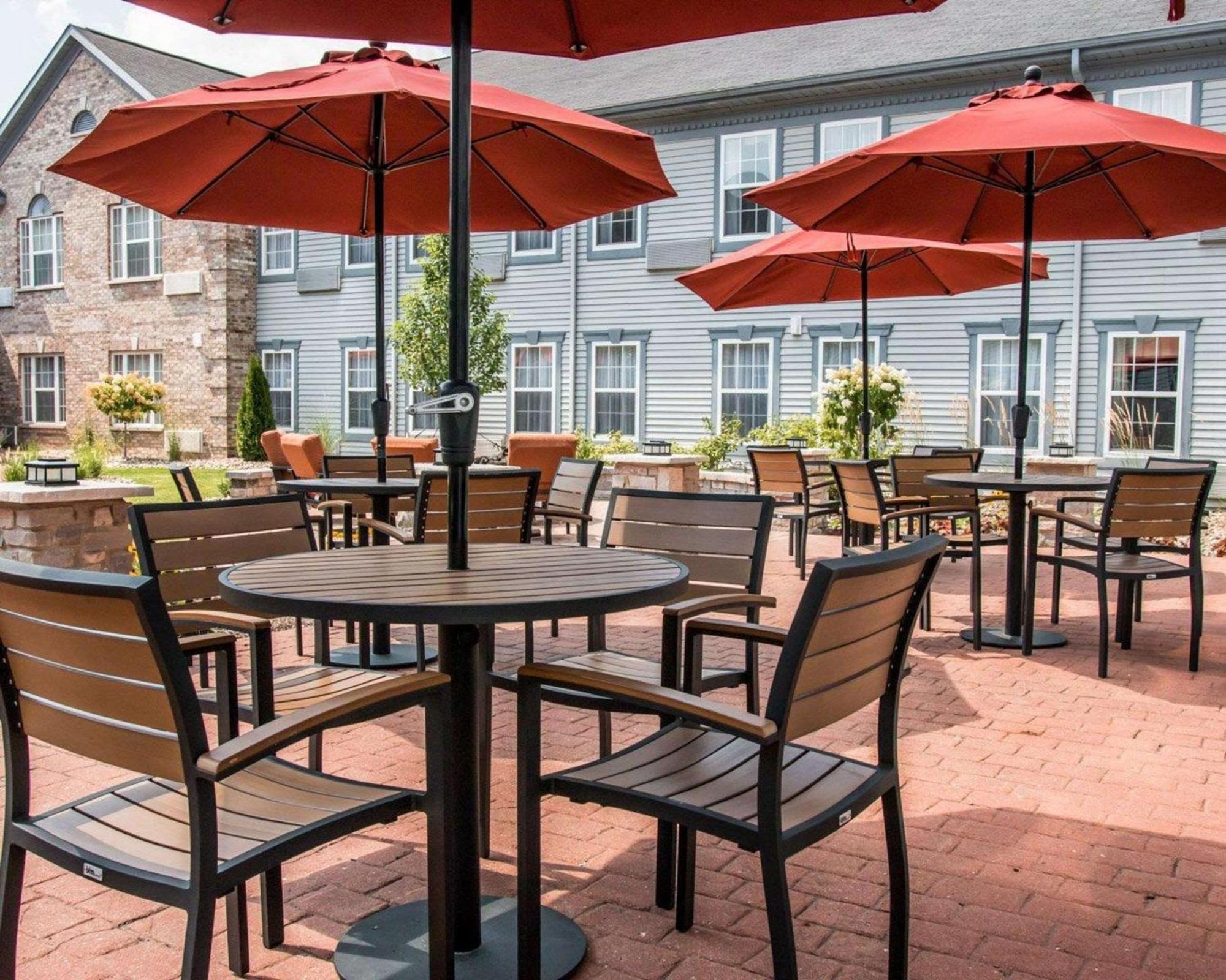 Comfort Inn & Suites And Conference Center Mount Pleasant Exteriér fotografie